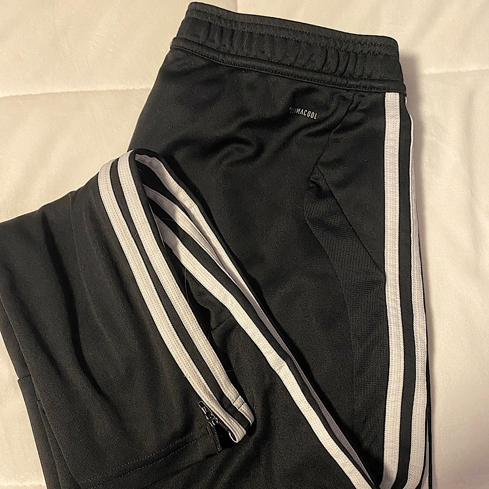 Adidas joggers
